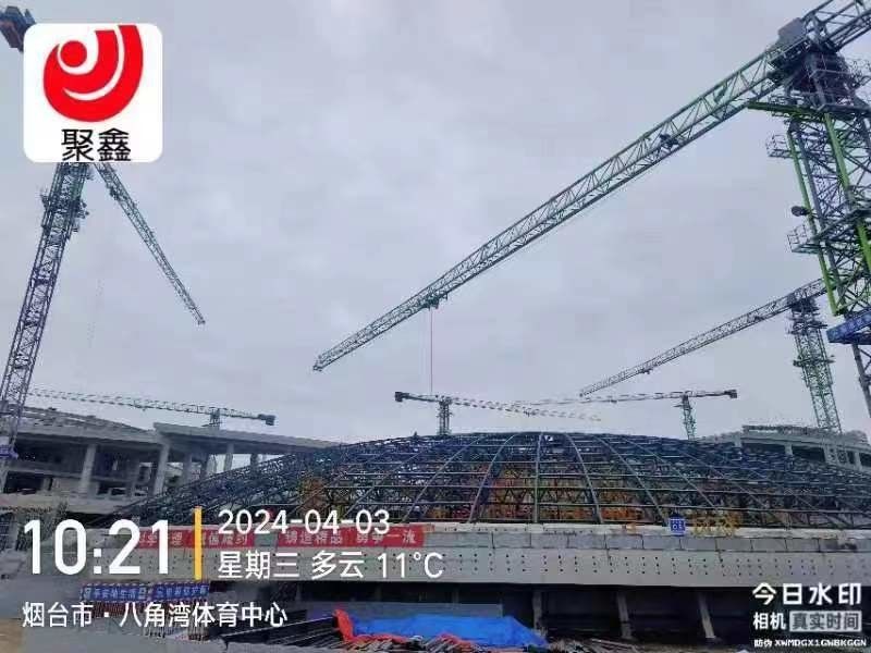 Construção rápida, economia de mão-de-obra Design pré-fabricado Estrutura de aço do ginásio pré-fabricado Estrutura de aço do ginásio de futebol / basquete